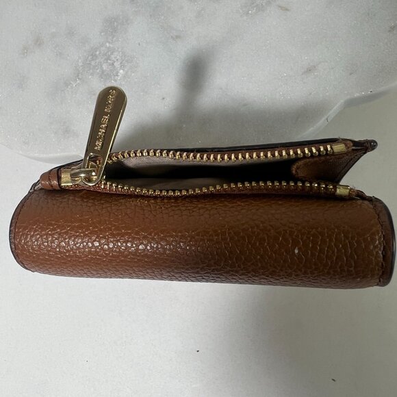 Michael Kors Wallet MK Logo Tan Pebbled Leather Wallet MK Logo Snap Zip Closure - Picture 5 of 10
